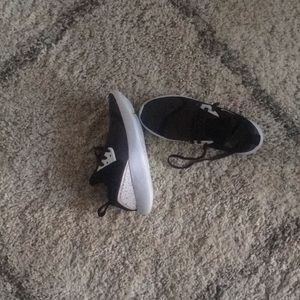 Nike lunacharge sneakers